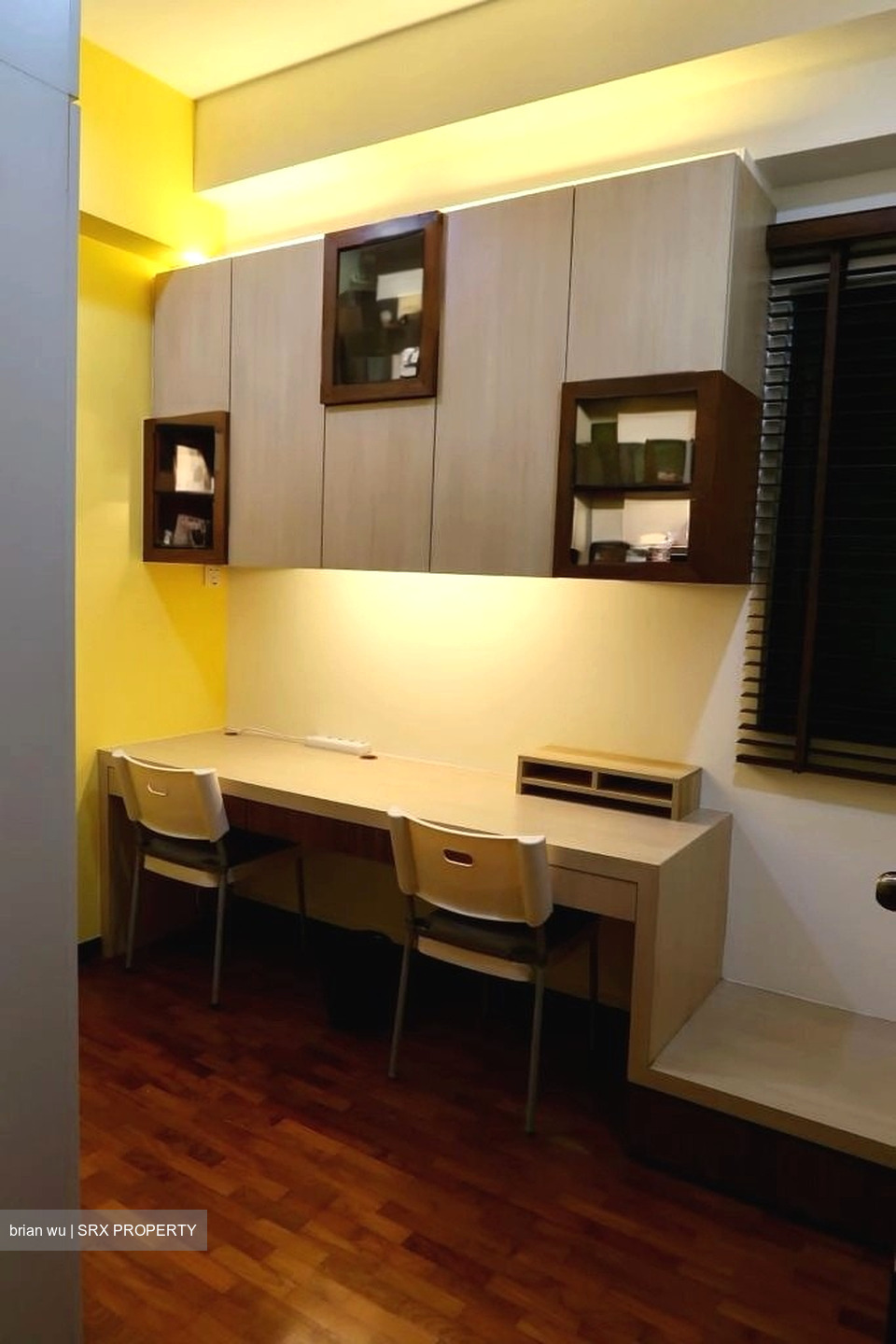 Stratford Court (D16), Condominium #501956911